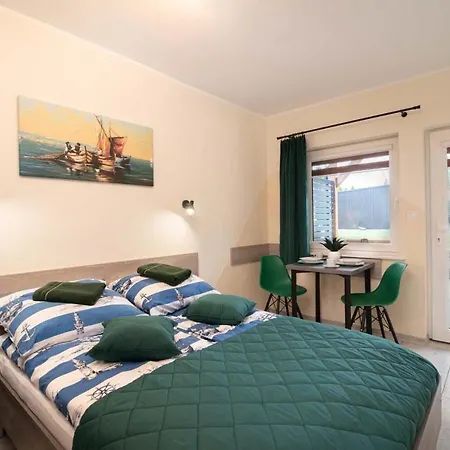 Genaker Guest house *