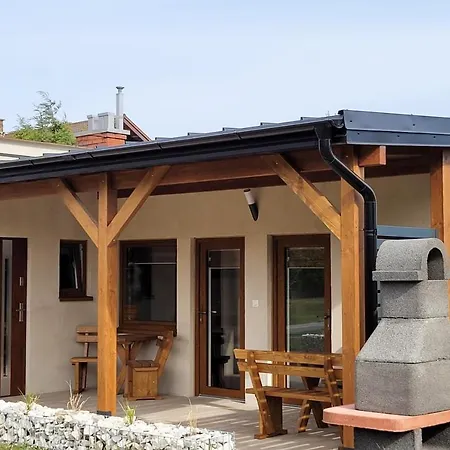 I Genaker ゲストハウス